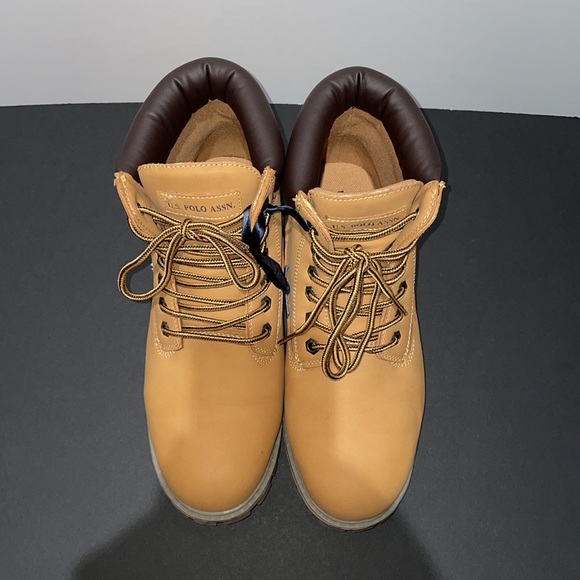 US Polo Assn. Men\'s Size 10 1/2 Beige Boots New!!! main image 5